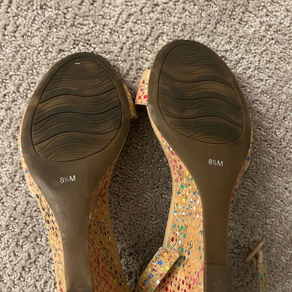 IMPO wedge heel shoe - Picture 10 of 10